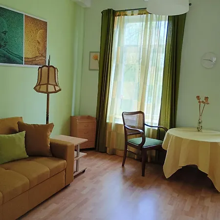 Am Dom Apartman *